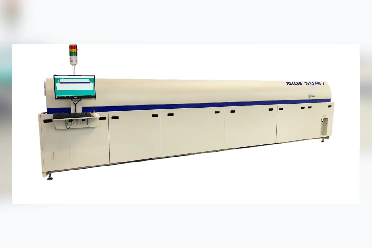 HELLER 1913 MK7 multi-zone SMT reflow oven